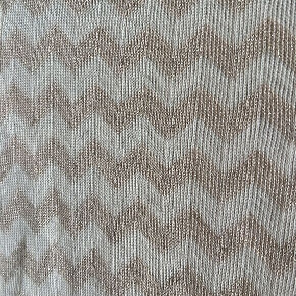 Lilly  Pulitzer  - Picture 3 of 5